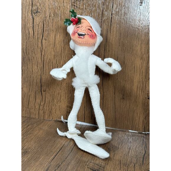 Annalee Mobiltee Dolls Other - Vintage ANNALEE Elf Pixie White Poseable Doll Christmas
